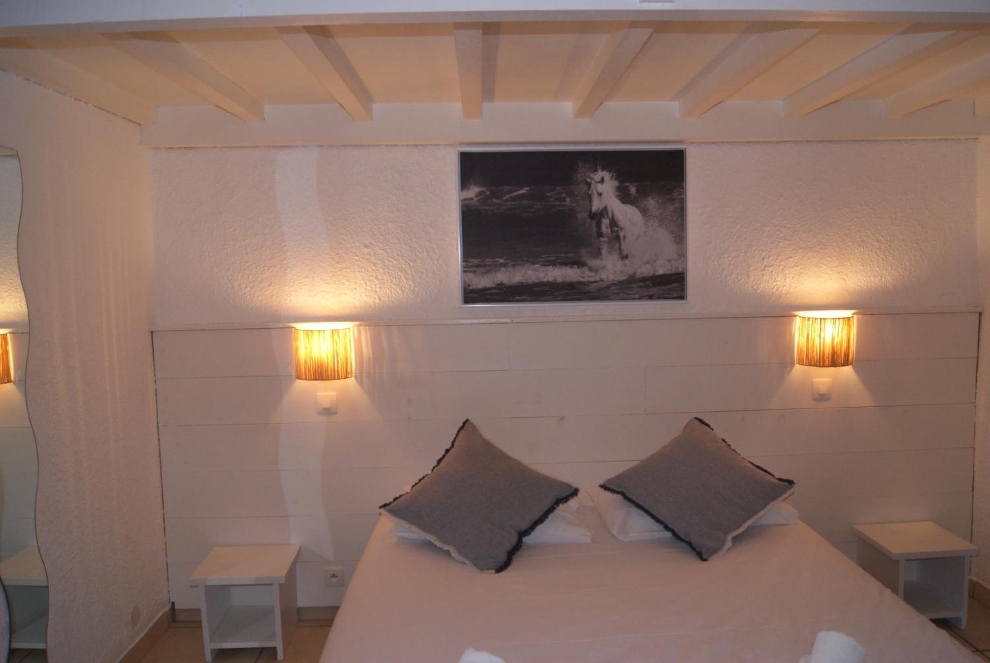 Hotel Les Rizieres Saintes-Maries-de-la-Mer Zewnętrze zdjęcie
